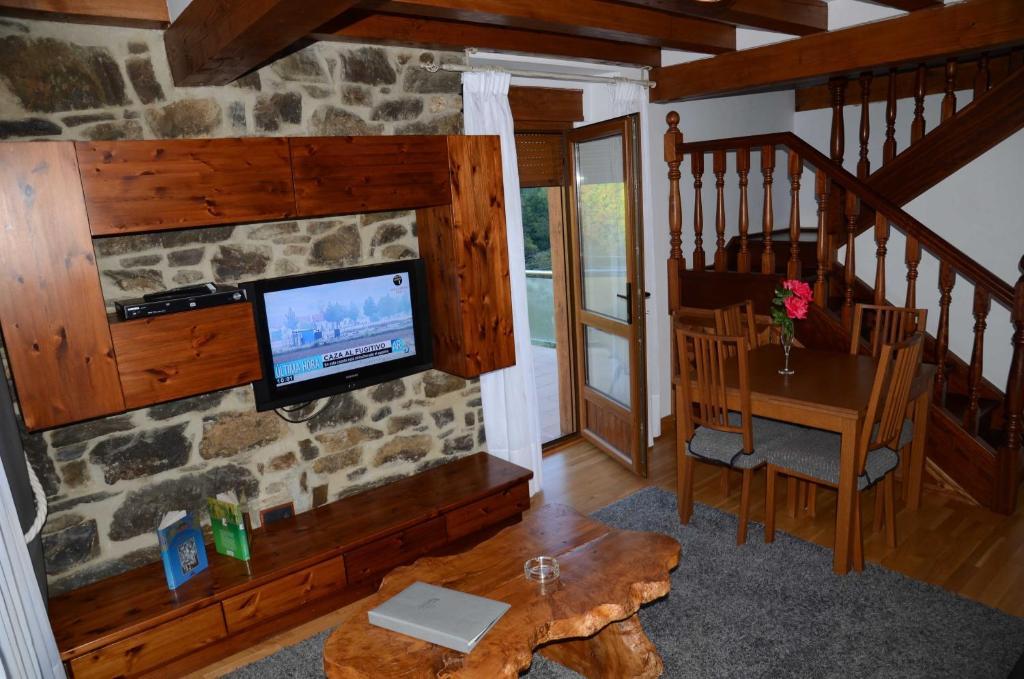 Apartamentos Spa Cantabria Infinita Cillorigo de Liebana الغرفة الصورة