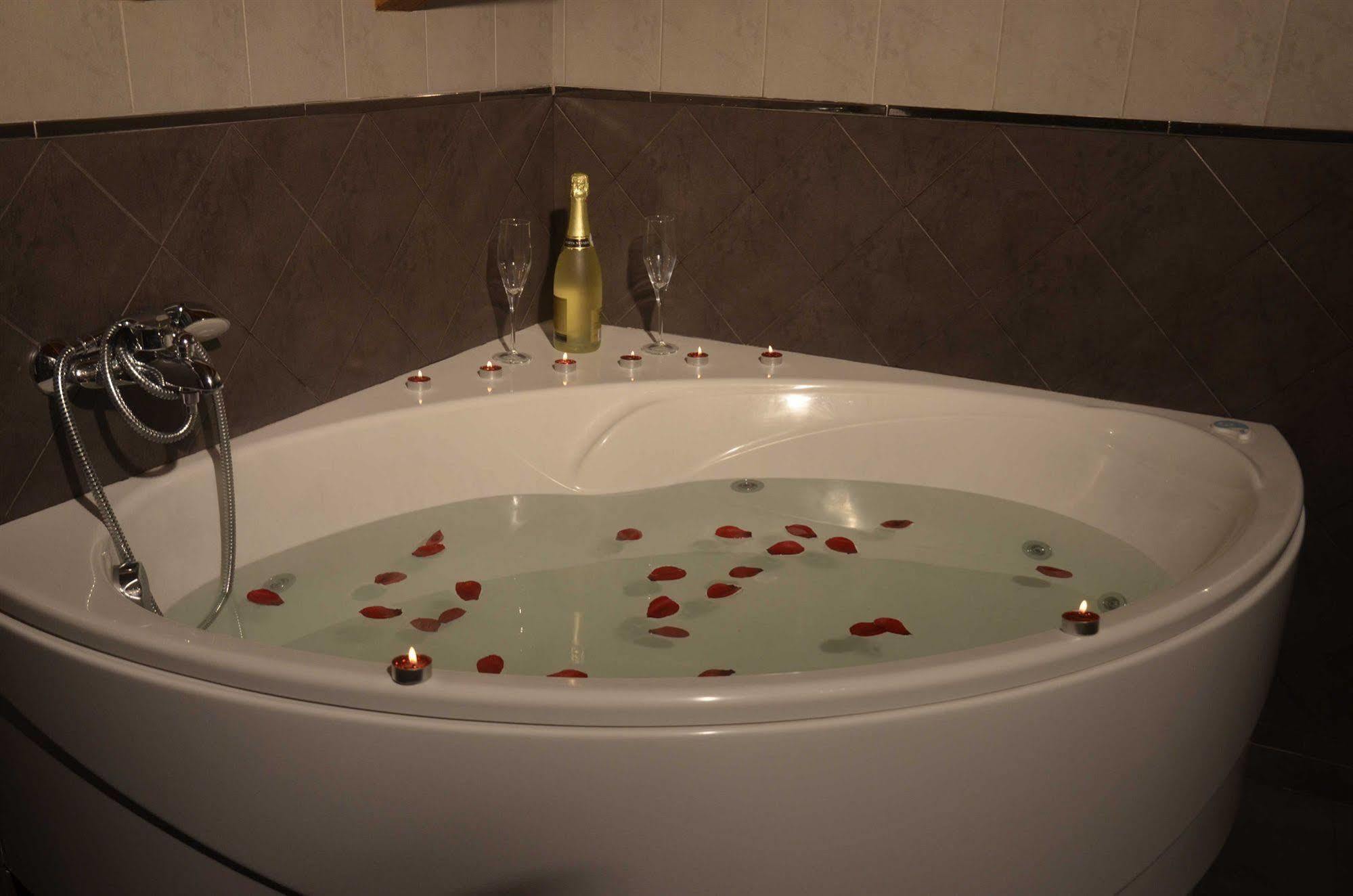 Apartamentos Spa Cantabria Infinita Cillorigo de Liebana المظهر الخارجي الصورة