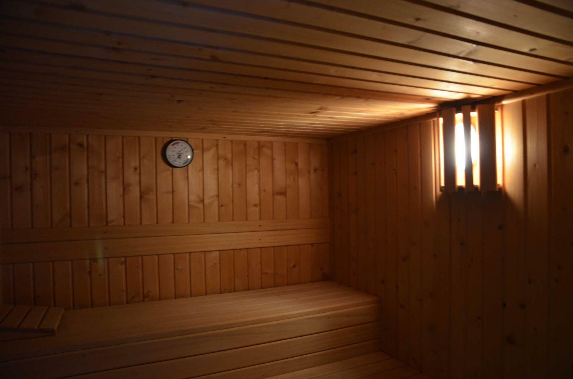 Apartamentos Spa Cantabria Infinita Cillorigo de Liebana المظهر الخارجي الصورة