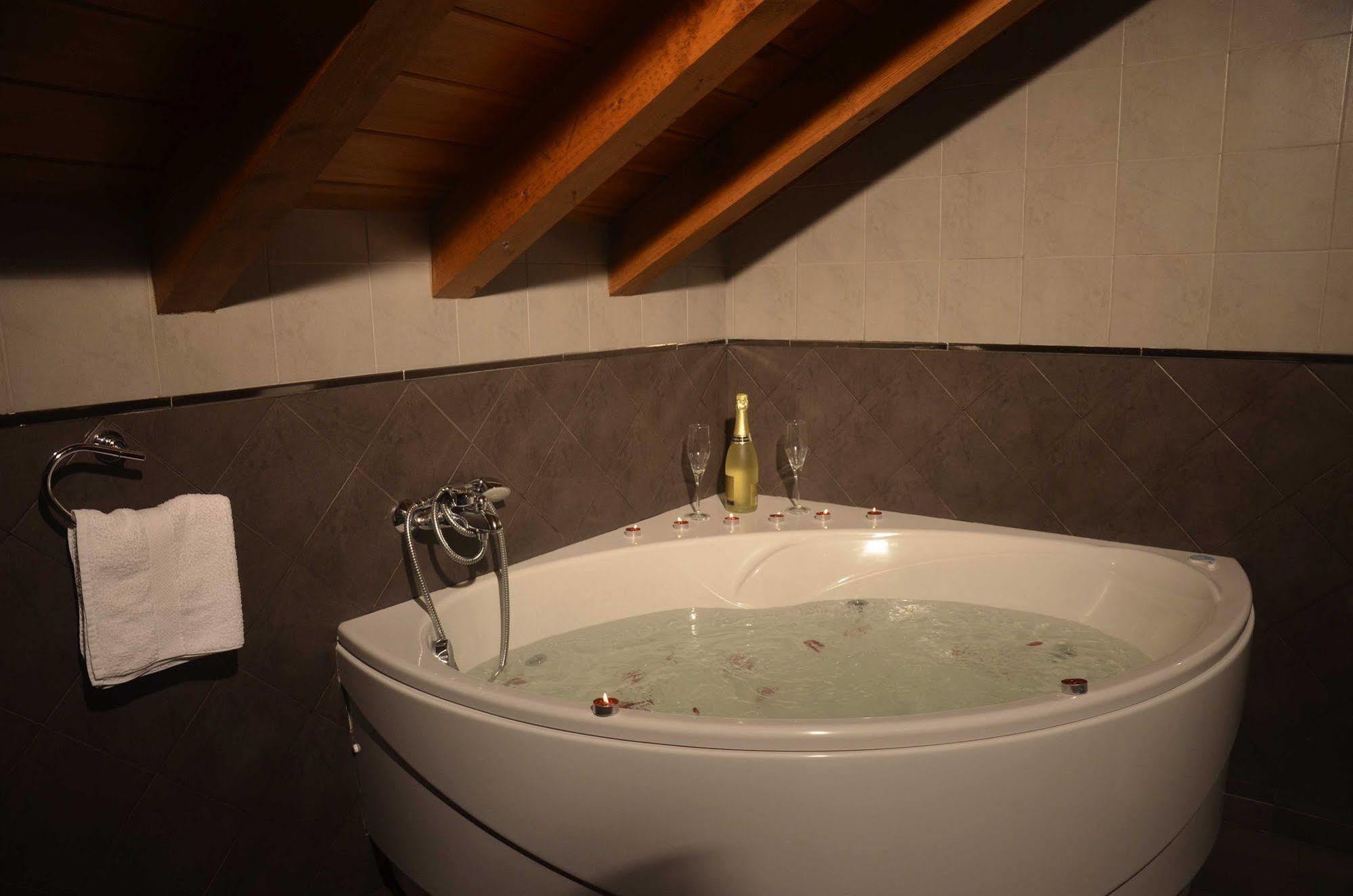 Apartamentos Spa Cantabria Infinita Cillorigo de Liebana المظهر الخارجي الصورة