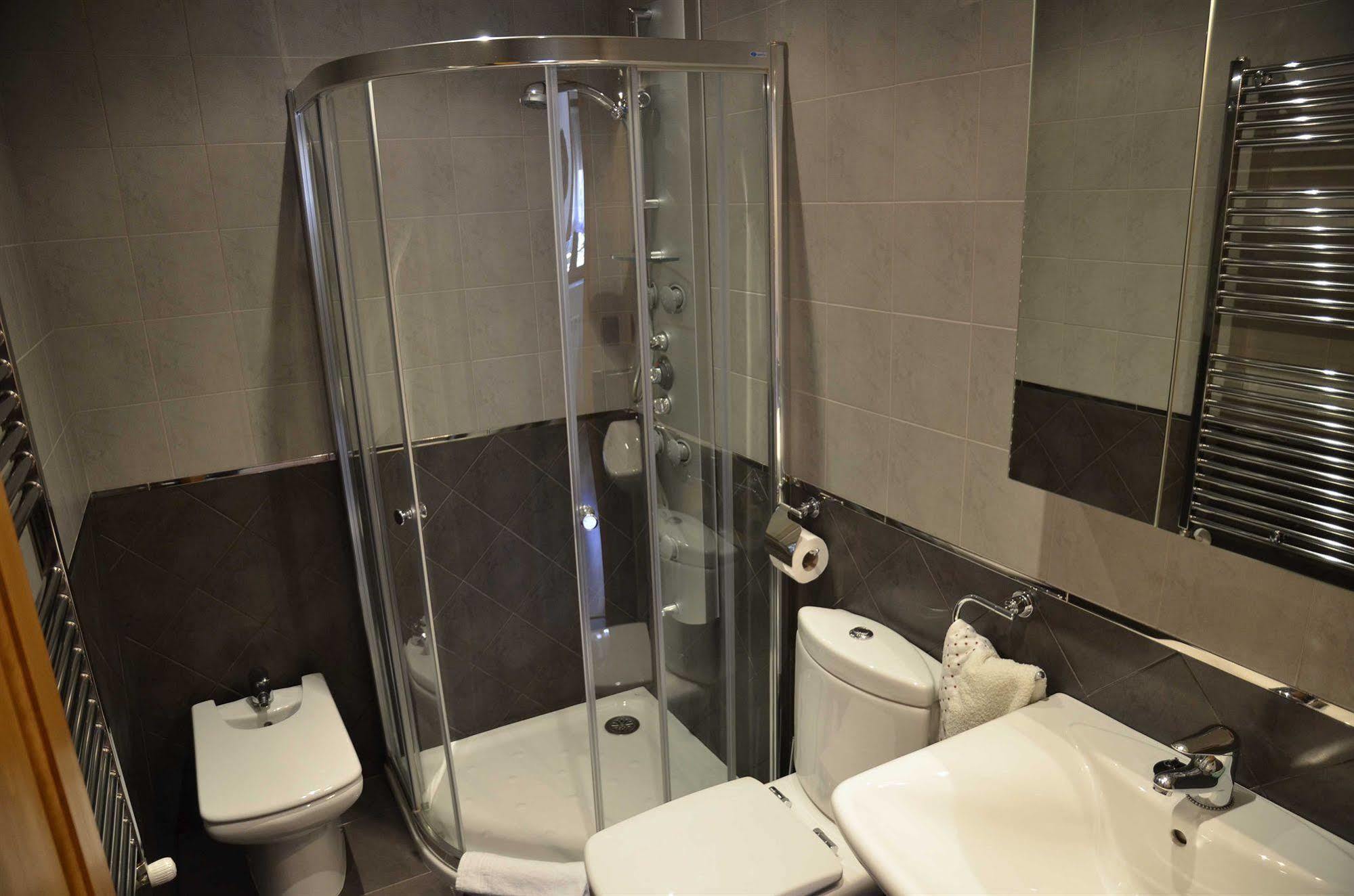 Apartamentos Spa Cantabria Infinita Cillorigo de Liebana المظهر الخارجي الصورة
